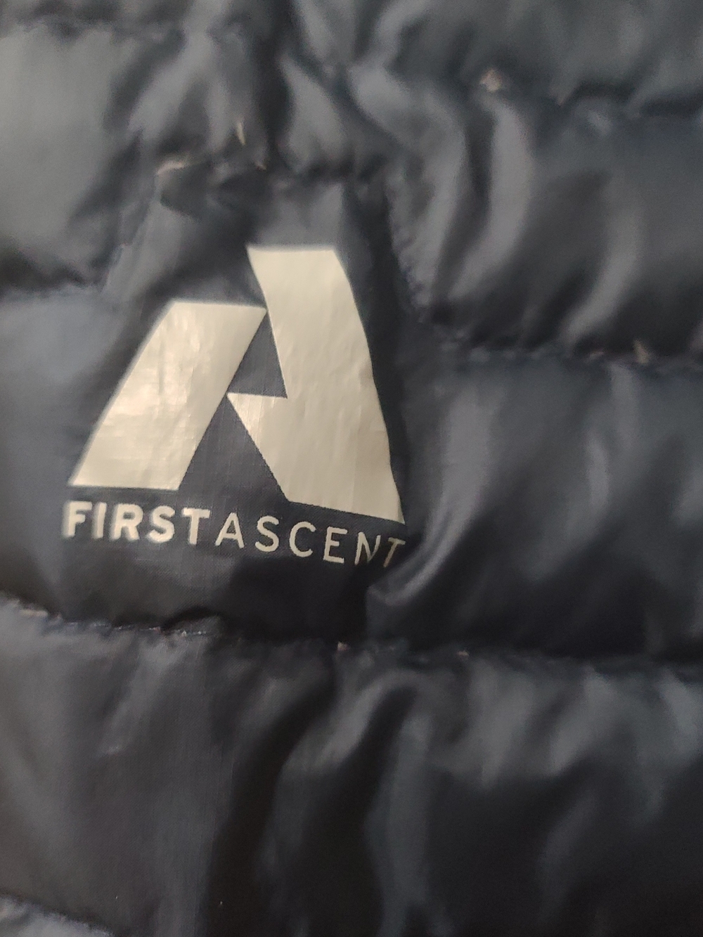 Eddie Bauer First Acent jacket with Red Zipper Accents - Picture 8 of 11